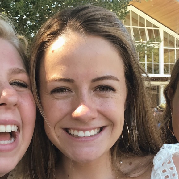 Meet your Posher, Anna - Picture 1 of 1